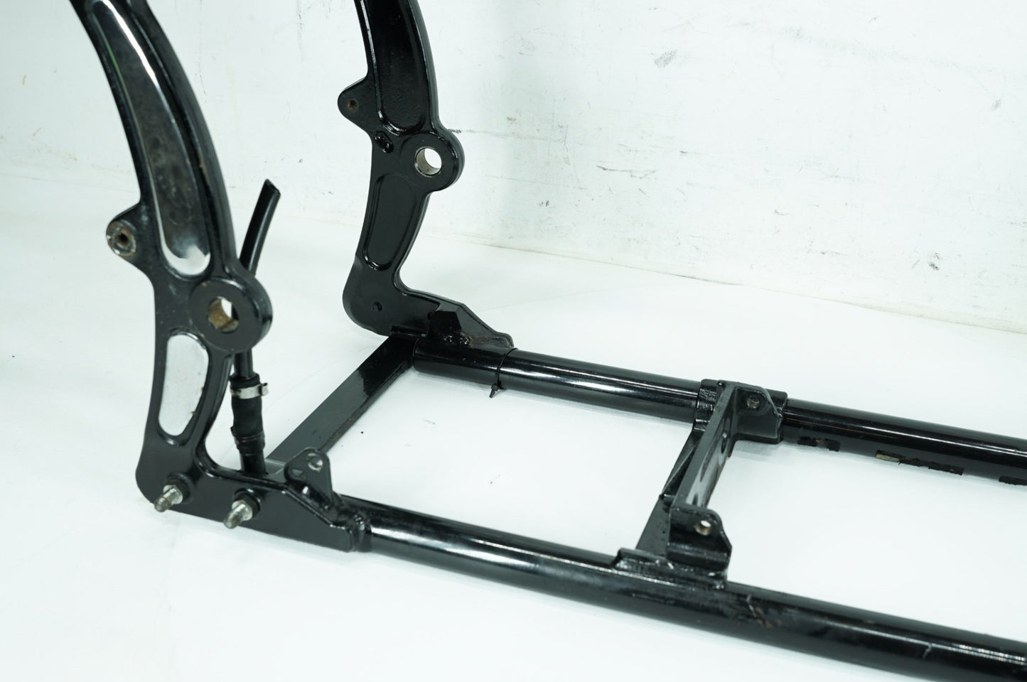 2000 - 2006 Harley-Davidson Softail Heritage Classic Body Main Frame Chassis SLVG 47008-00C