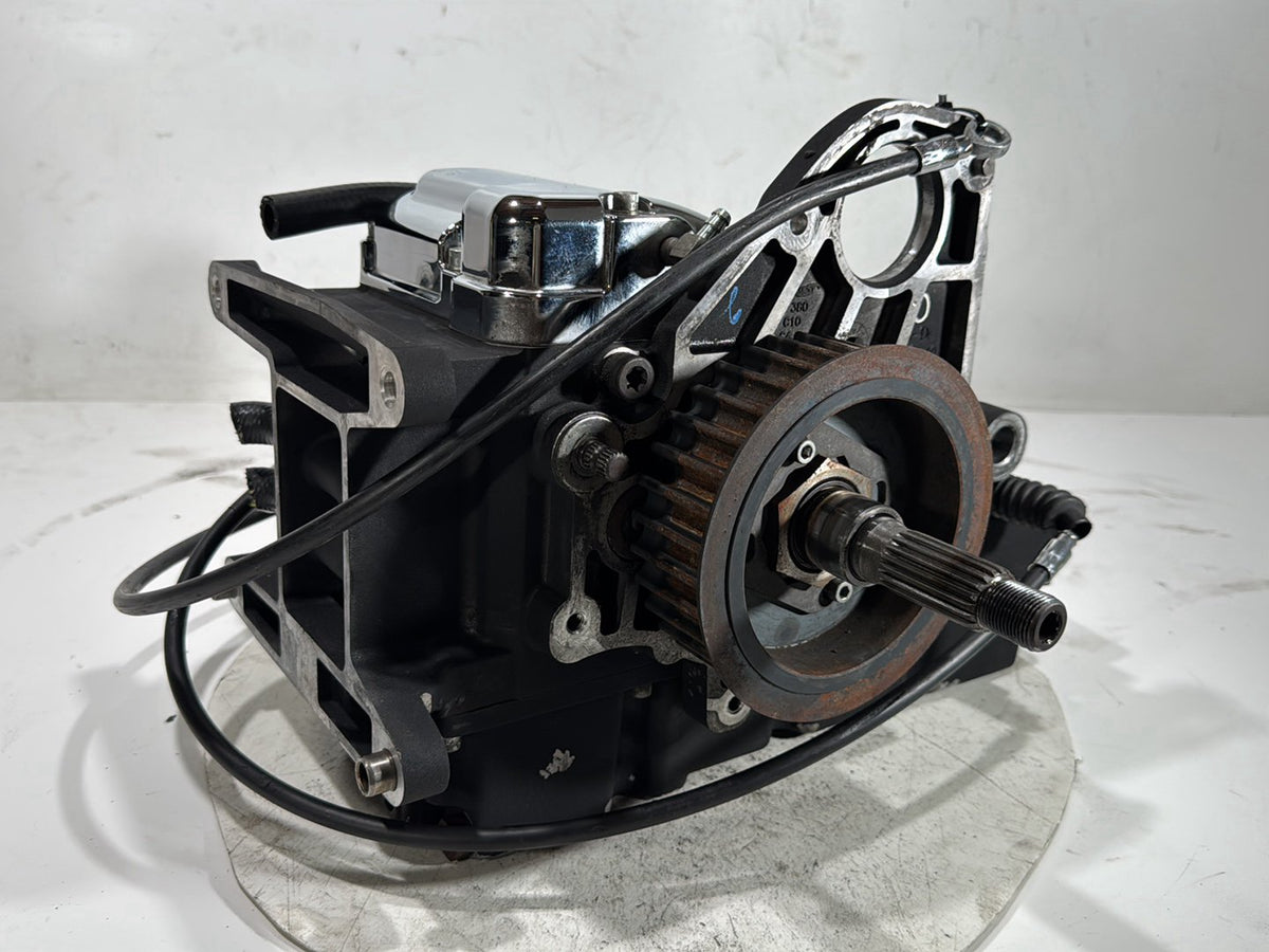 2006 Harley Street Glide Touring FLHXI OEM 5 Speed Transmission Gearbox 10K