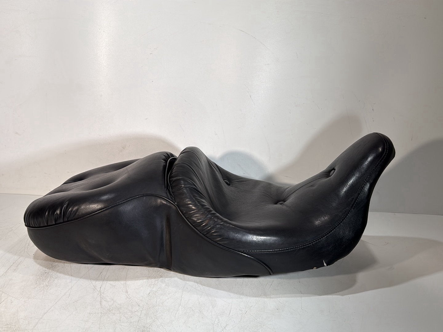 1984 - 1998 Harley-Davidson Touring Electra Glide Classic Passenger Rider Driver Seat Saddle