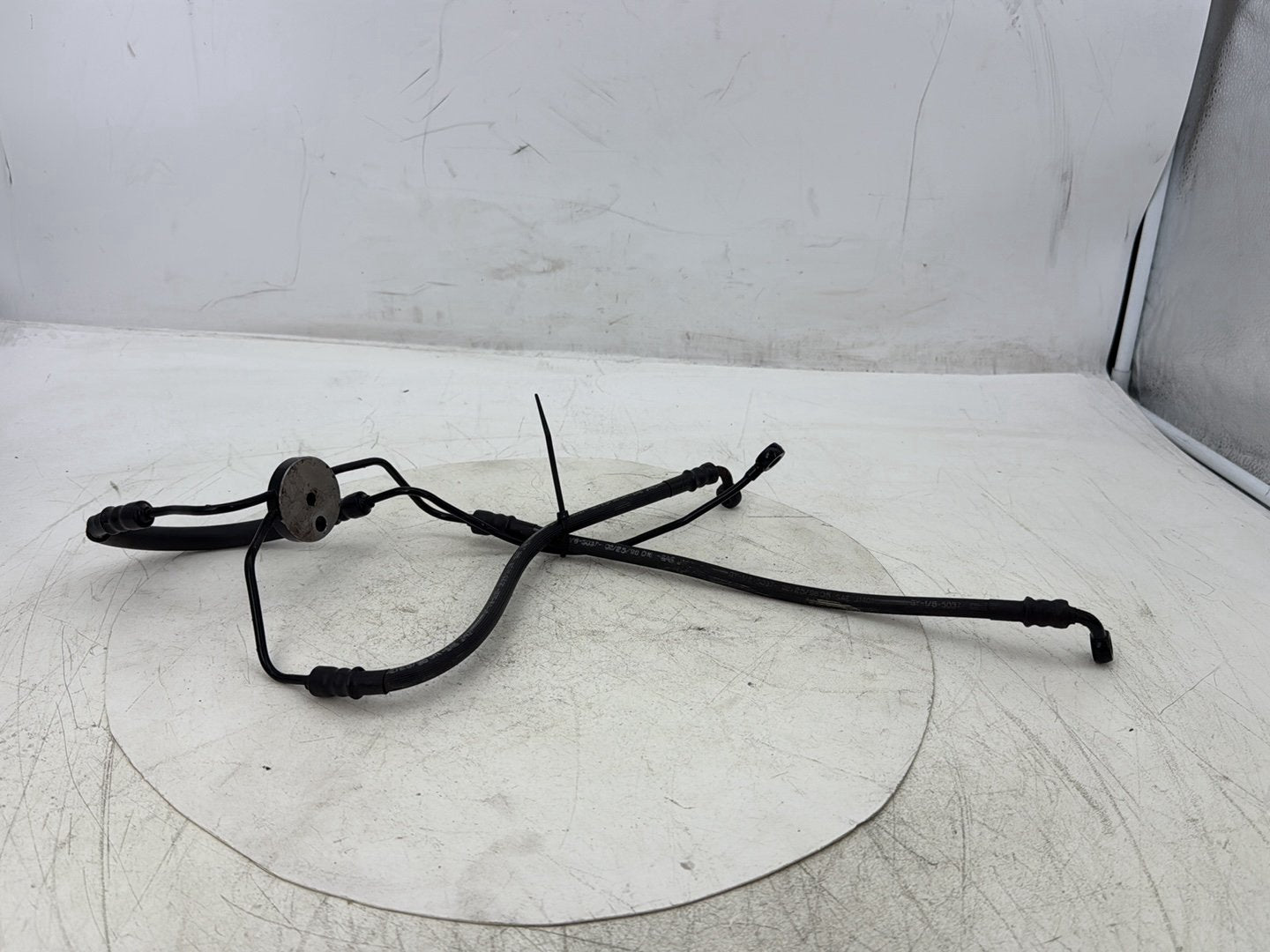 1998 Harley Touring FLHTCUI Electra Glide Ultra OEM Front Brake Hose Line Pipe