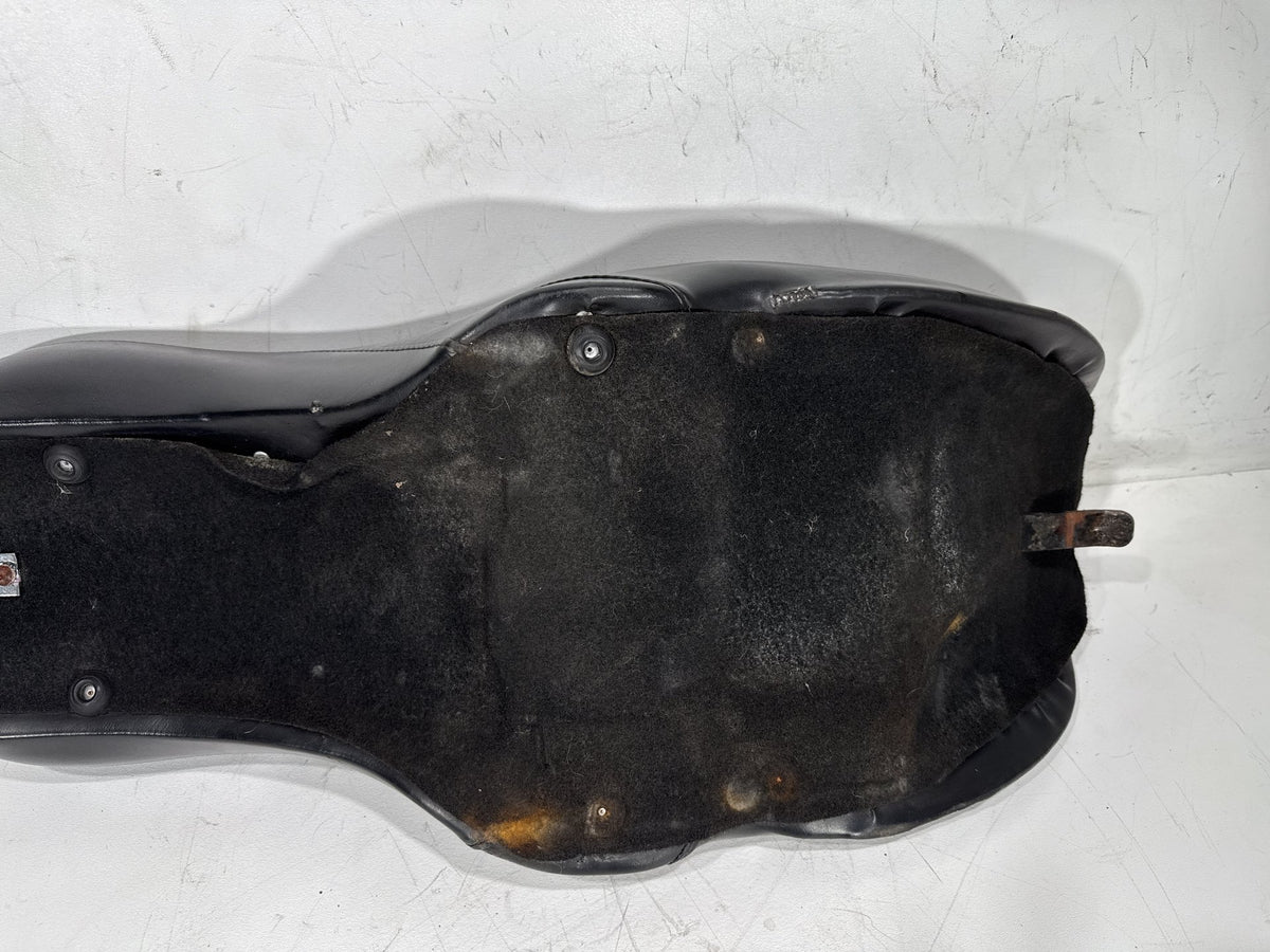 2002 Harley Electra Glide Touring FLHT Passenger Driver Seat Saddle Le Pera