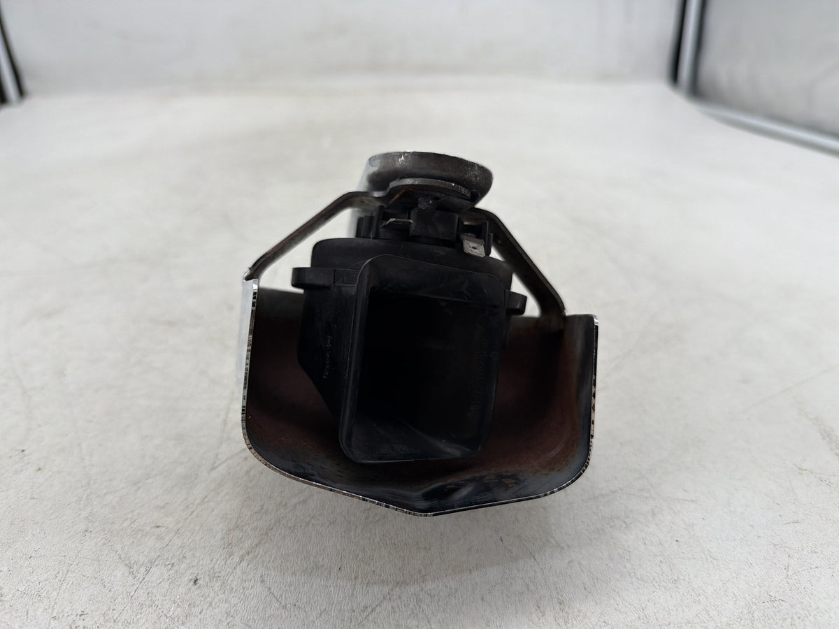 2008 Harley Electra Glide Touring Ultra OEM Horn Signal Klaxon Chrome Cover