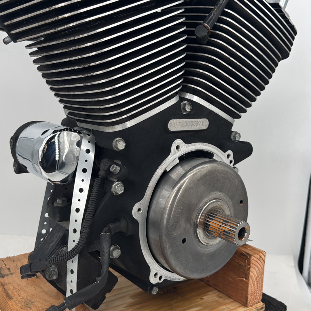 2007 - 2017 Harley-Davidson Dyna Wide Glide EFI Twin Cam 103 Engine Motor 19805-13