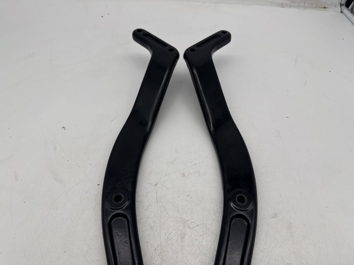 2014 Harley Softail Slim FLS OEM Rear Left Right Fender Struts Bracket