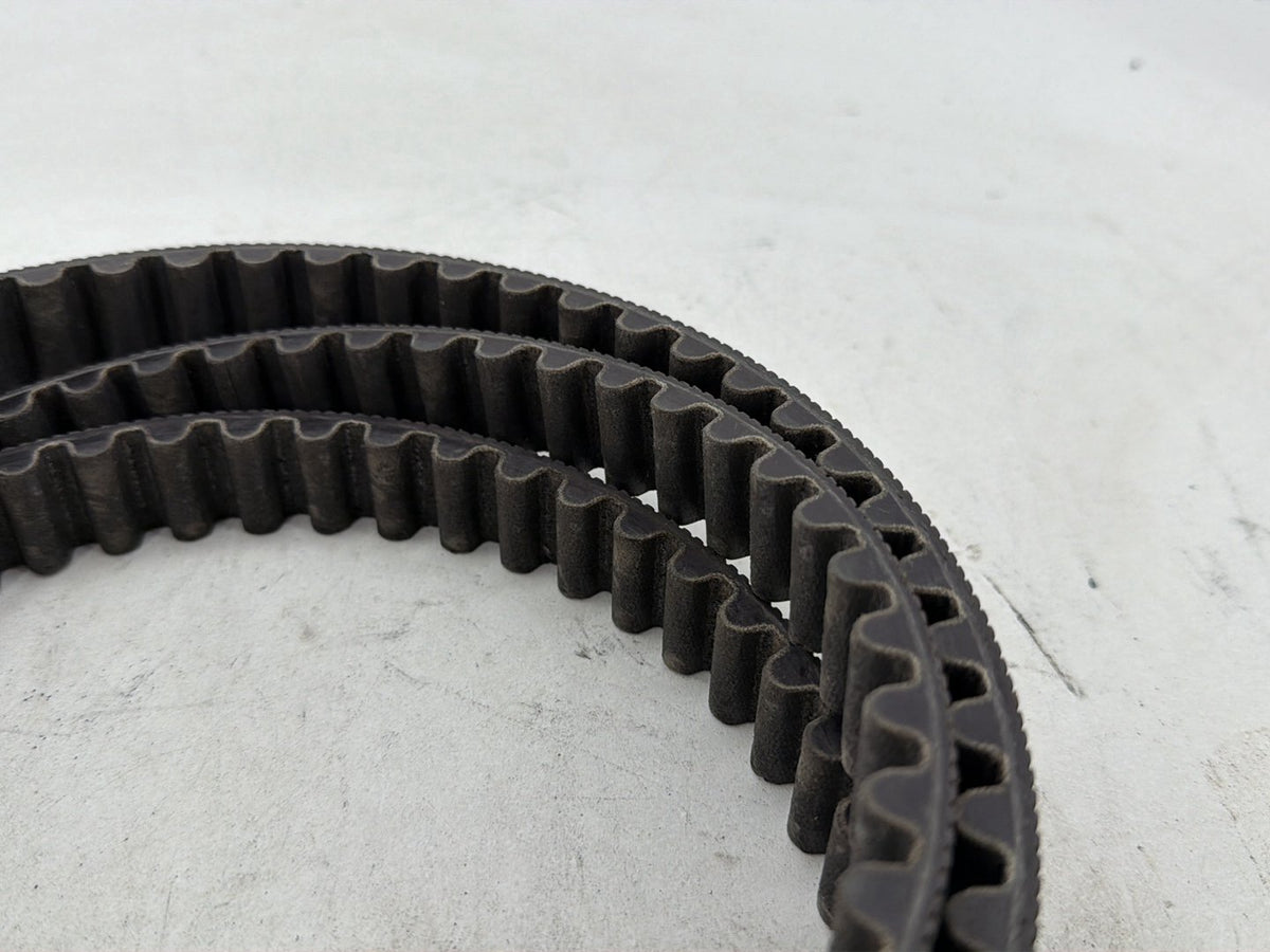 2011 Harley Road Glide Touring FLTRX OEM Rear Drive Belt 40024-09 140T 1"