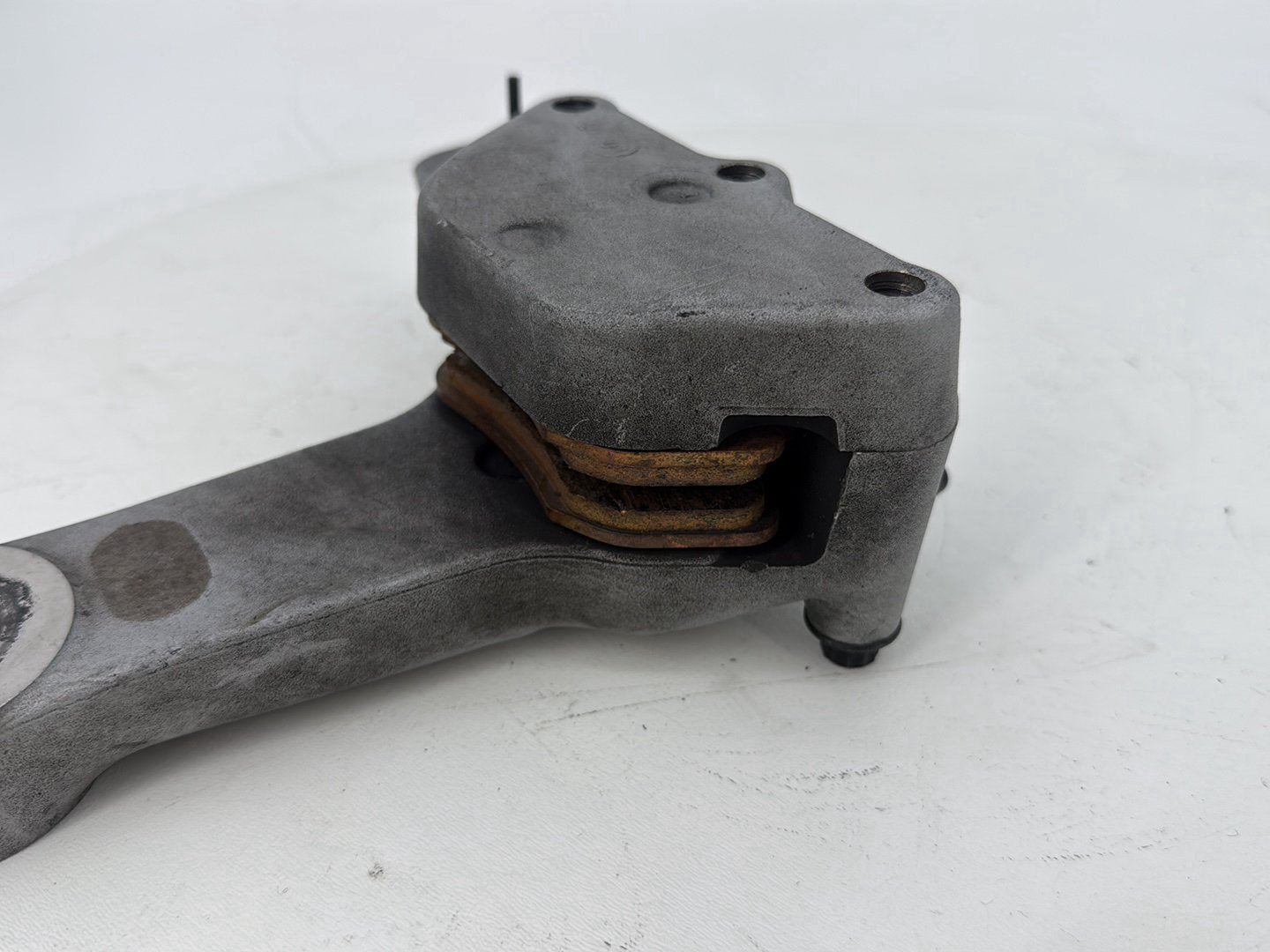 1999 - 2006 Harley-Davidson Touring CVO Screamin Eagle Road King Rear Back Brake Caliper 44681-05