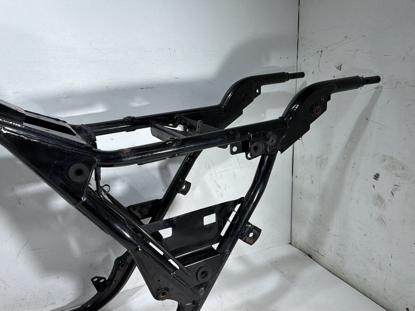 2005 Harley Electra Glide Touring CVO Screamin Eagle OEM Body Main Frame Chassis NO Title