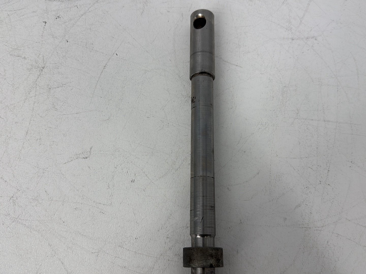 2005 Harley Sportster XL883C 883 Custom OEM Front Wheel Axle Bolt Shaft