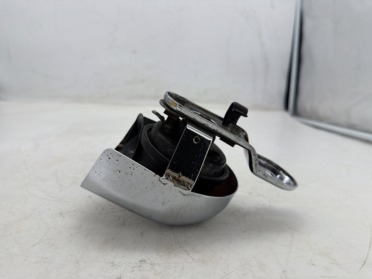 2004 Harley Electra Glide Touring Ultra OEM Horn Signal Klaxon Chrome Cover