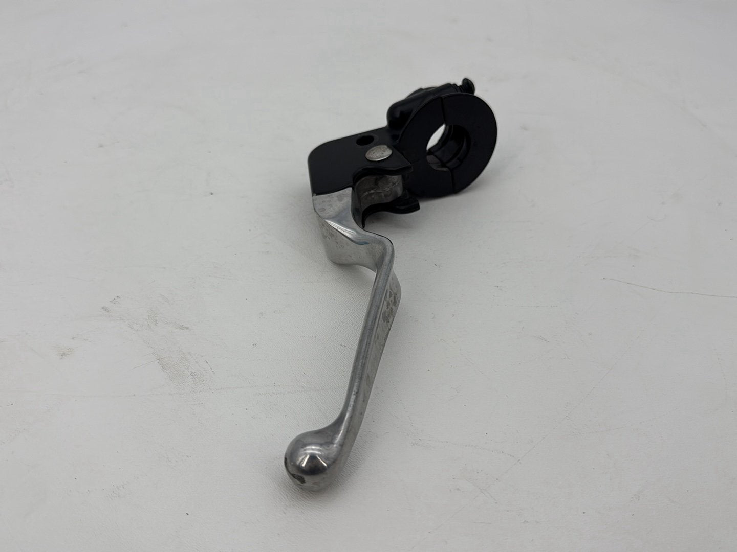 1999 - 2006 Harley-Davidson Dyna Low Rider Front Left Hand Clutch Control Lever 38608-96