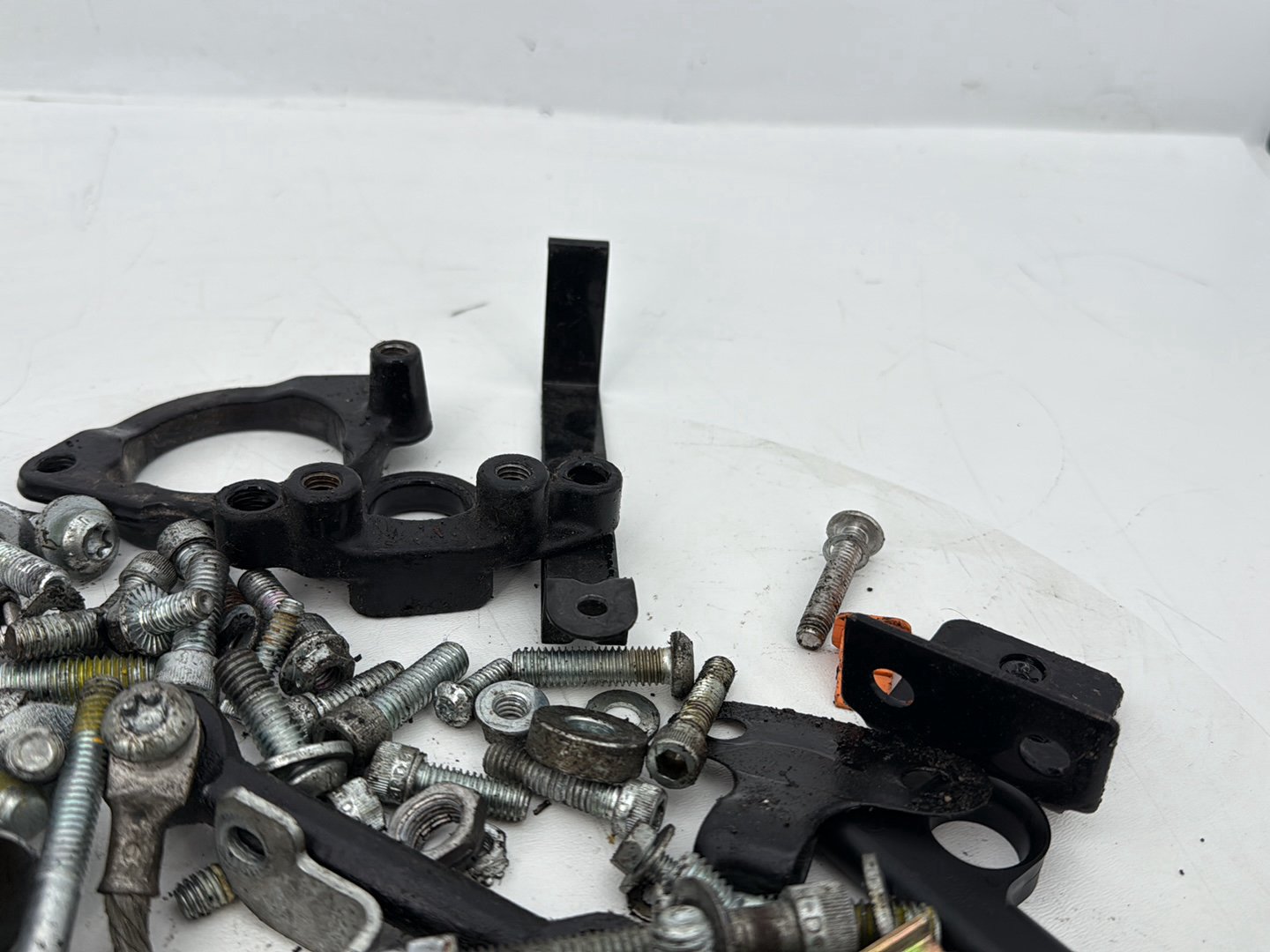 2006 Harley Sportster XL883C 883 Custom OEM Hardware Bolts Nuts & Brackets