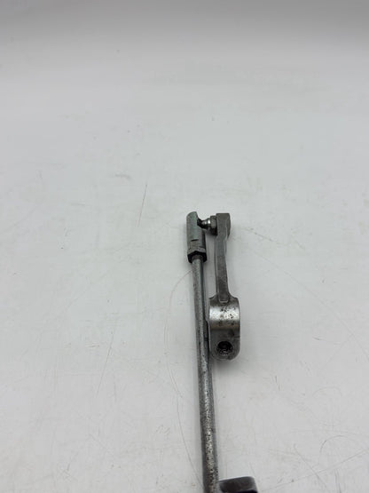 2007 - 2012 Harley-Davidson Touring Electra Glide Classic Gear Shifter Lever w/ Rod linkage  	33709-82A