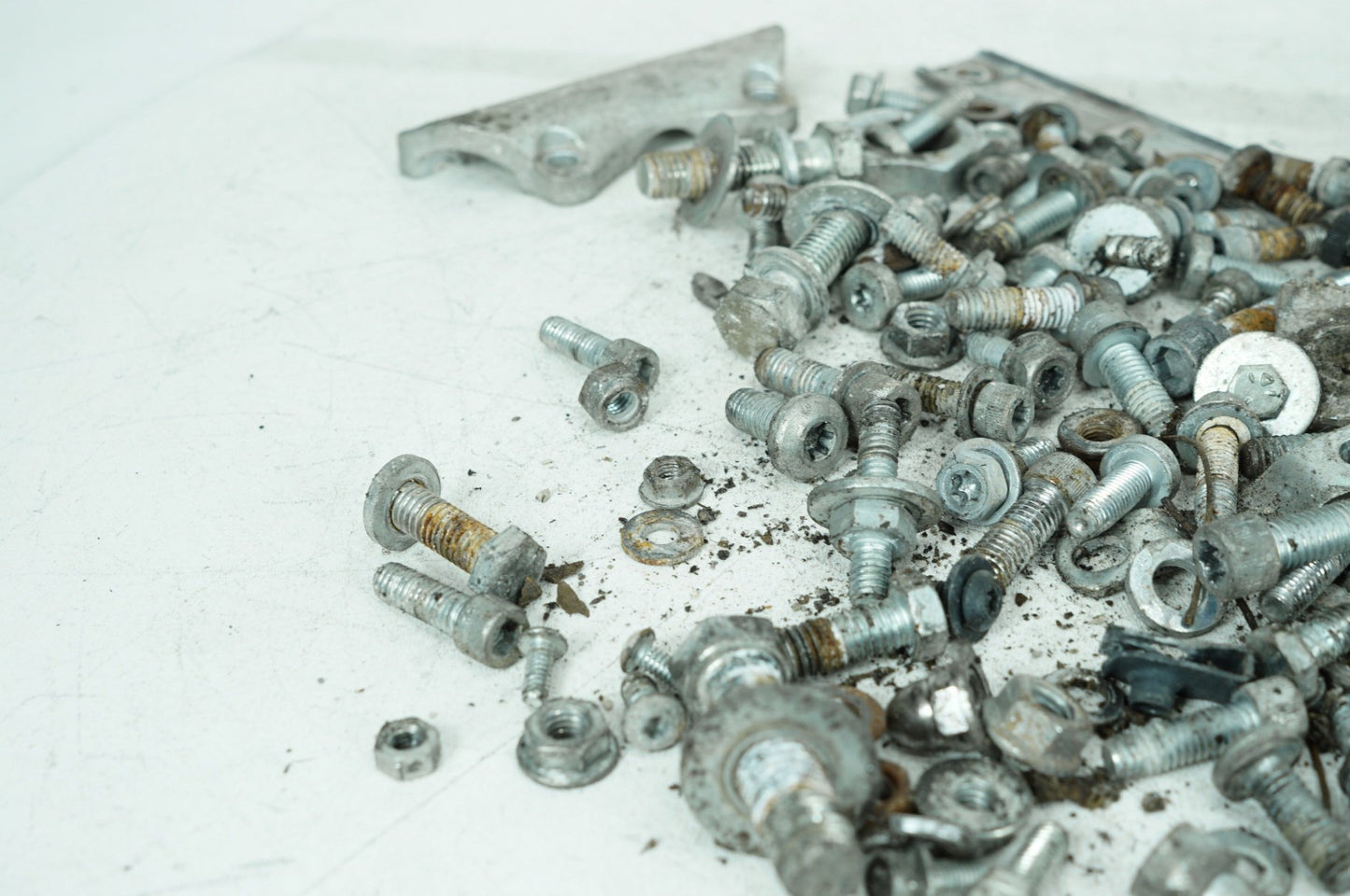 2008 - 2016 Harley-Davidson Touring Electra Glide Ultra Hardware Bolts Nuts & Brackets