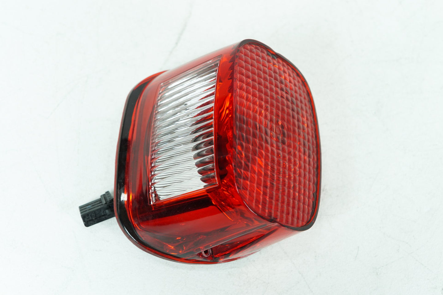 Harley-Davidson Misc  Rear Brake Taillight Tail Lamp 68066-99A
