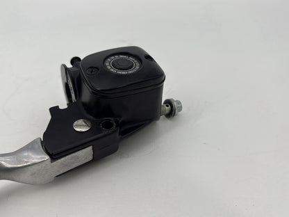 2003 Harley Sportster XL1200C 1200 Custom Anniversary OEM Front Right Brake Lever Master Cylinder