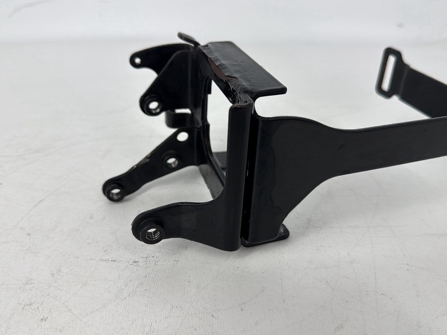 2005 Harley Sportster XL883C 883 Custom OEM Battery Tray Bracket Holder Carrier