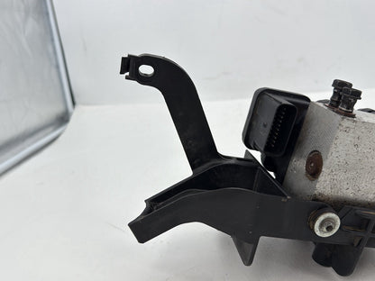 2008 Harley Touring FLHTCU Electra Glide Ultra OEM ABS Brake Pump & Control Module