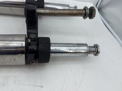 2007 Harley Touring FLHTCU Electra Glide Ultra OEM Front Triple Tree Set & LH RH Fork Legs Sliders