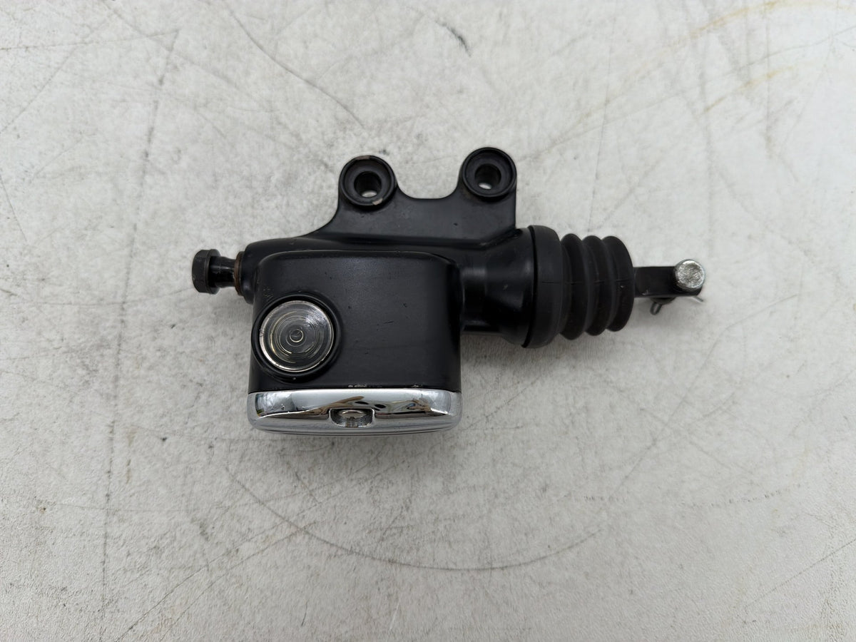 2009 Harley Electra Glide Touring CVO Eagle Rear Brake Master Cylinder Reservoir