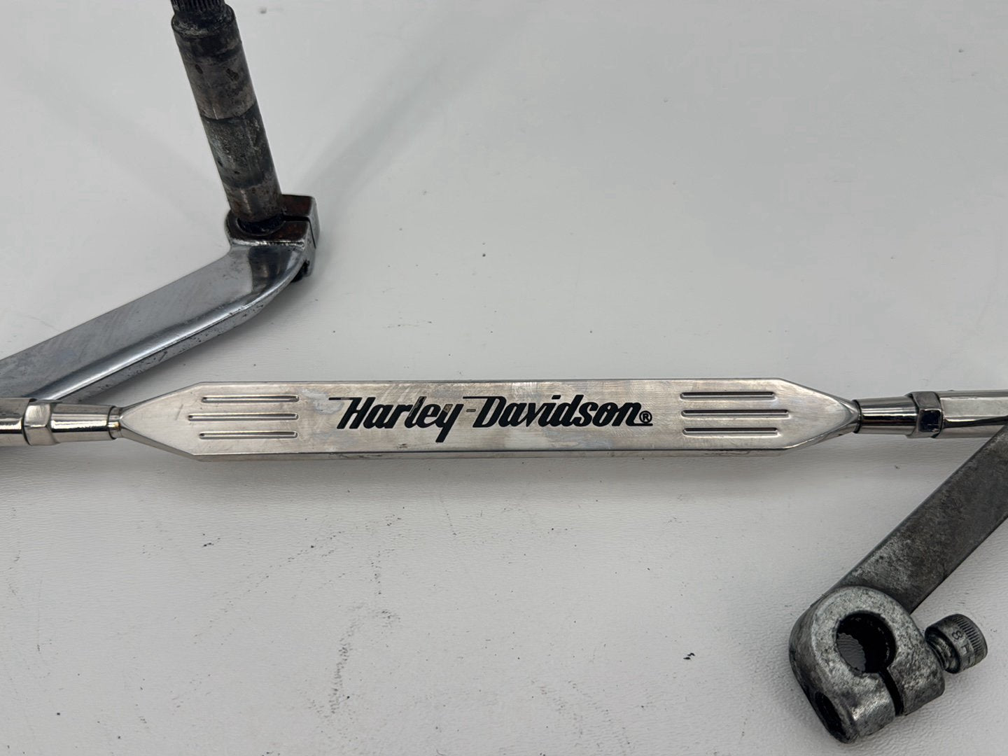 1999 - 2006 Harley-Davidson Touring Electra Glide Classic Gear Shifter Lever w/ Rod linkage 33718-82B
