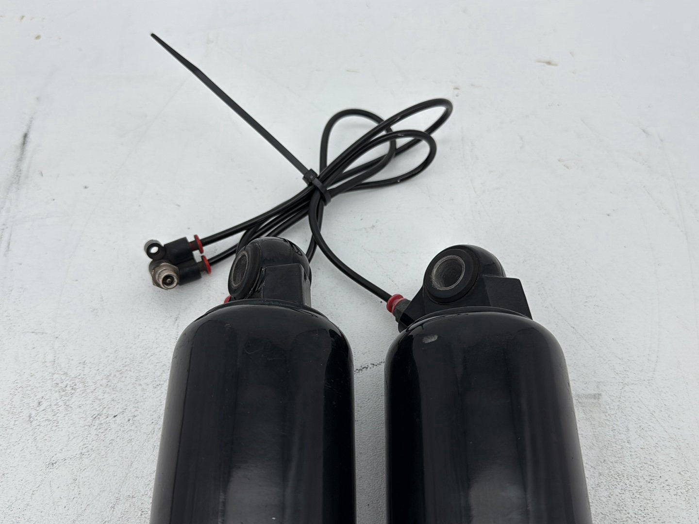 2003 Harley Electra Glide Touring Ultra FLHTCUI OEM Rear Left Right Shock Absorbers
