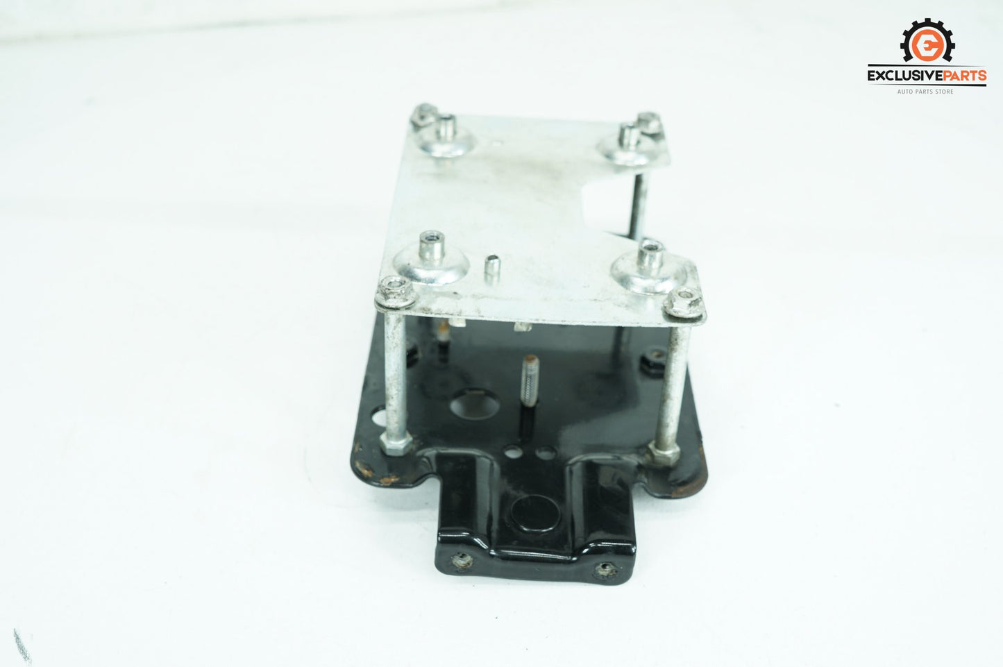 Electrical Panel Holder Bracket Carrier Caddy,  70984-96A, 1996, Harley-Davidson, Dyna, Convertible, FXDS