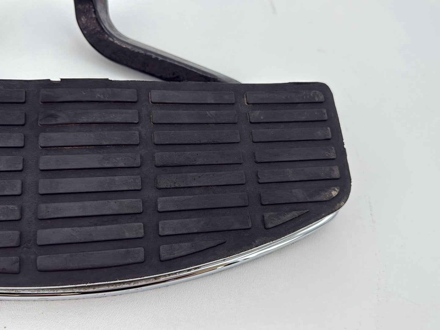 1995 Harley Road King Touring FLHR OEM Left Driver 1 Floorboard Foot Rest