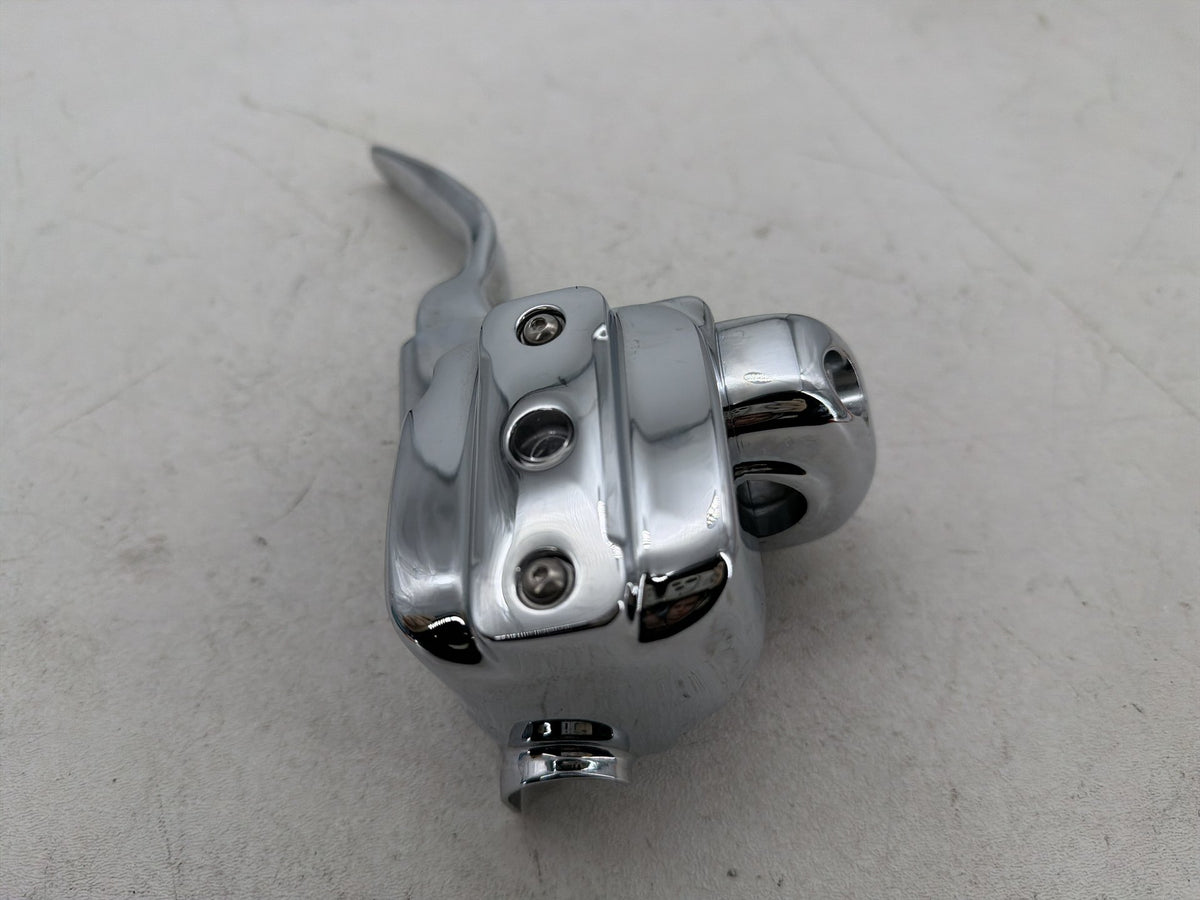 04 Harley Road King Touring Classic OEM Front Right Brake Lever Master Cylinder