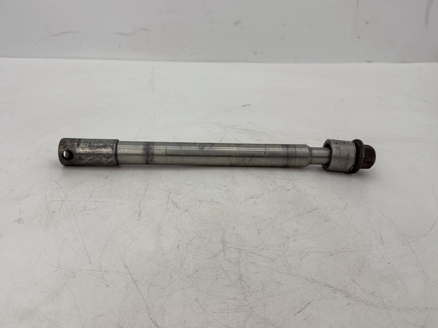 2008 Harley Touring FLHTCU Electra Glide Ultra OEM Front Wheel Axle Bolt Shaft