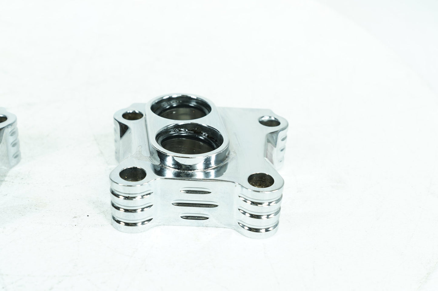 1999 - 2006 Harley-Davidson Softail Heritage Tappet Engine Lifter Chrome Covers  	17964-99