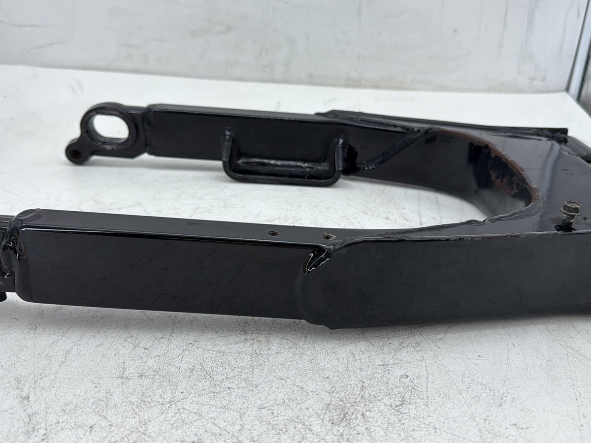 2007 Harley Road King Touring FLHR OEM Rear Fork Swingarm Swing Arm