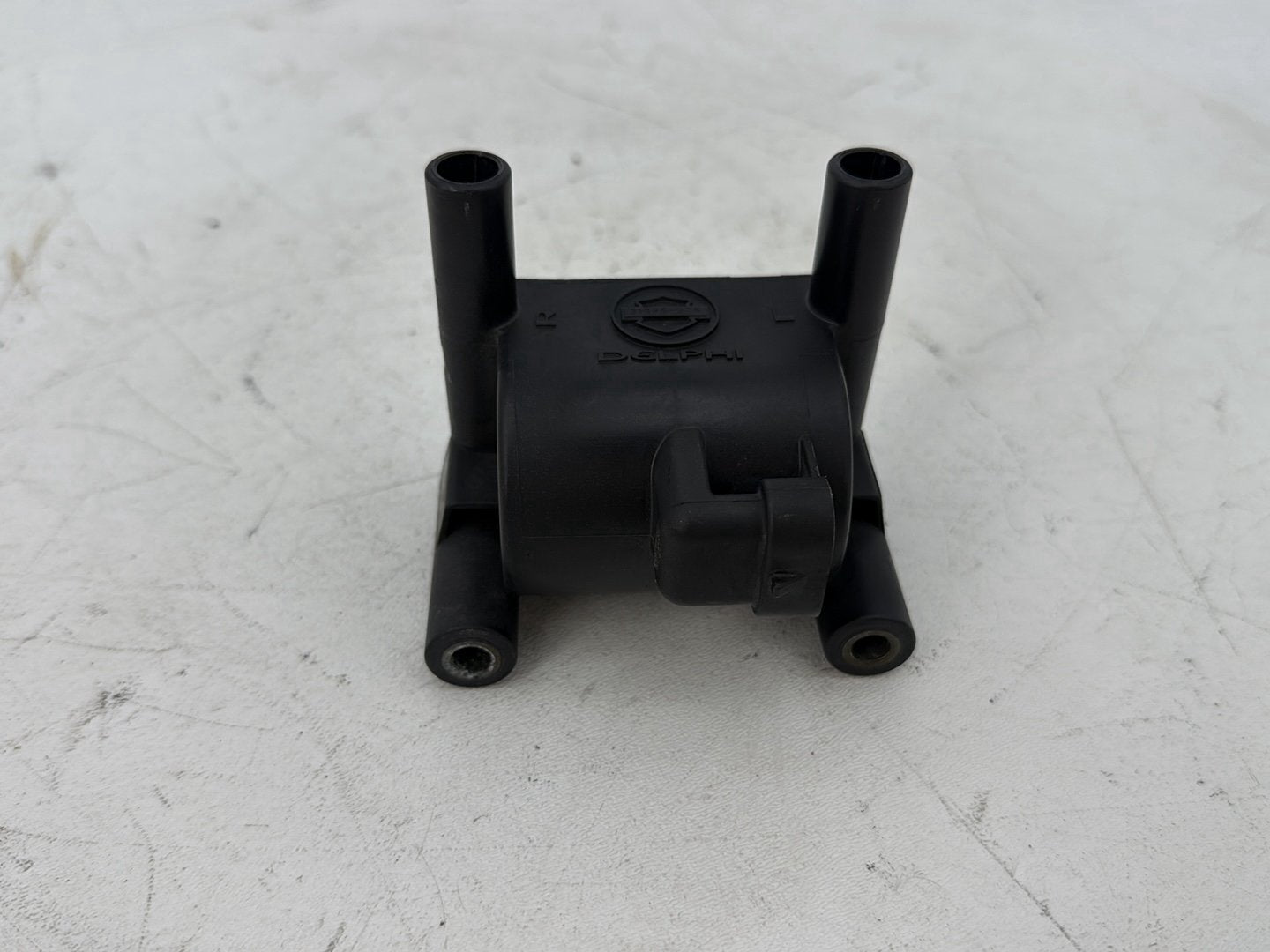2008 - 2016 Harley-Davidson Touring Electra Glide Ultra Ignition Coil Spark Igniter 	31696-07A