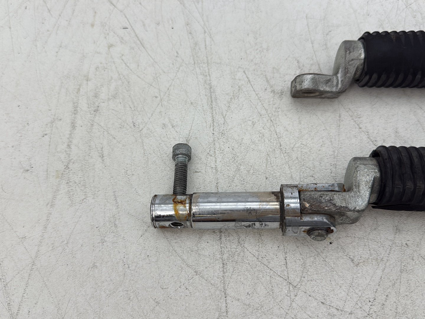 2013 Harley Forty-Eight Sportster 1200X Left &amp; Right Driver Step Foot Rest Pegs