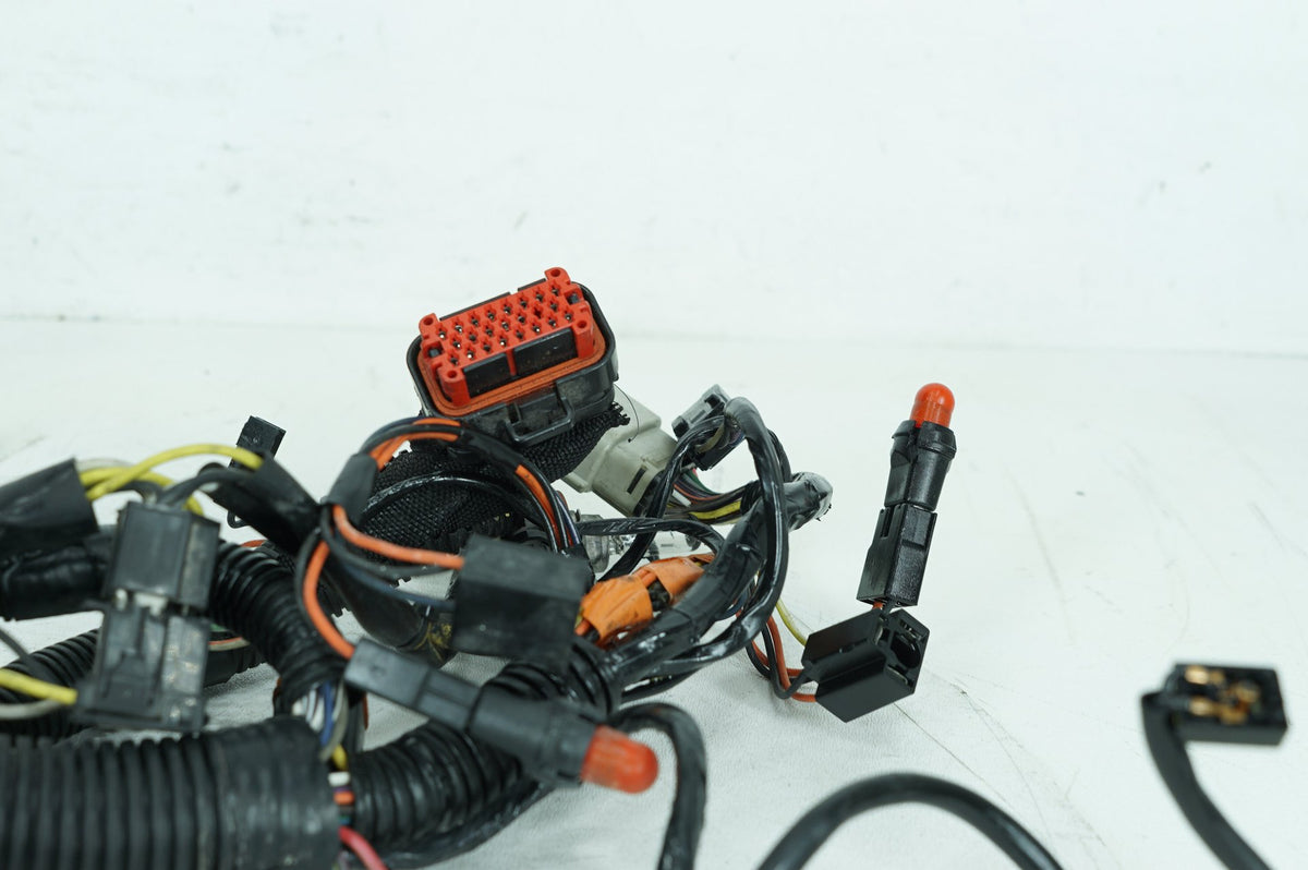 2007 - 2011 Harley-Davidson Touring Electra Screamin Eagle Front Sub Wiring Harness Loom Interconnect 70232-07