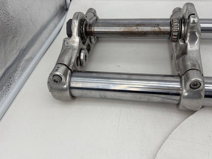 2007 - 2012 Harley-Davidson Dyna Super Glide Front Triple Tree Set & LH RH Fork Legs Sliders 45867-08