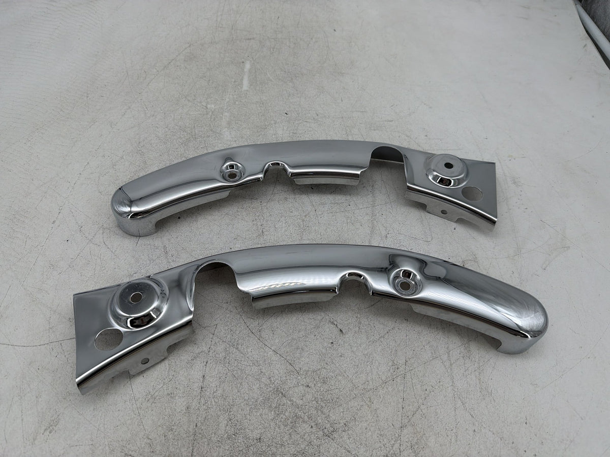 10 Harley Electra Glide Touring Ultra OEM Rear Left Right Fender Struts Bracket