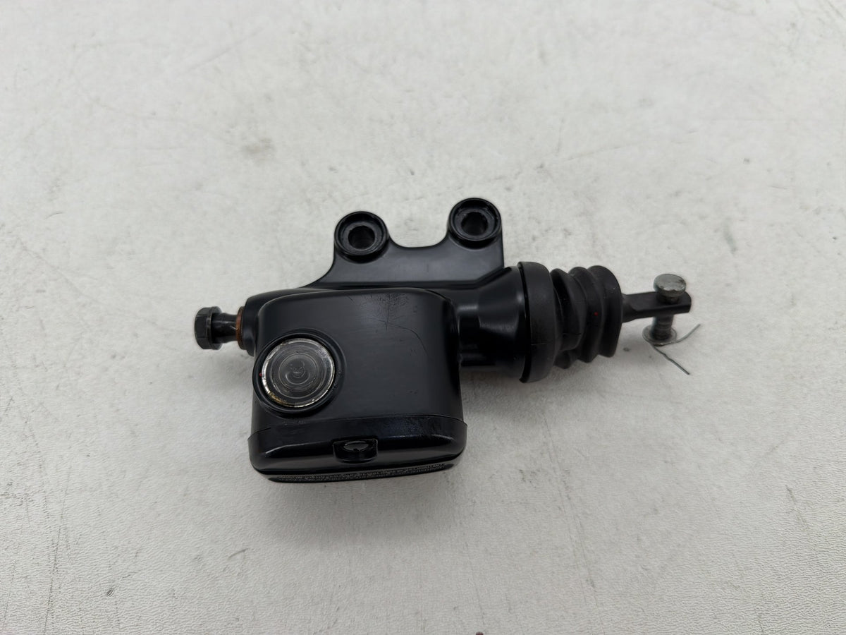 2012 Harley Street Glide Touring FLHX OEM Rear Brake Master Cylinder Reservoir