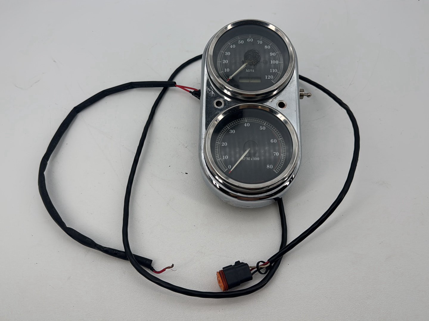 1999 - 2006 Harley-Davidson Dyna Low Rider Speedo Tacho Speedometer Tachometer Gauges 67025-99A