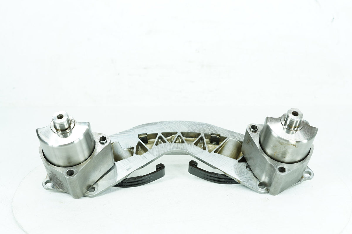 2000 - 2006 Harley-Davidson Softail Deuce Engine Motor Lower Timing Chain Guide 14715-00