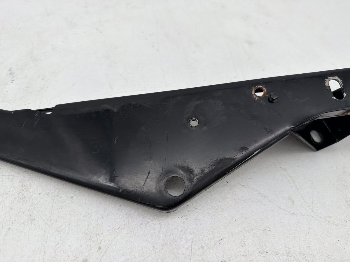 2010 Harley Street Glide Touring FLHX OEM Right Left Fairing Support Brackets