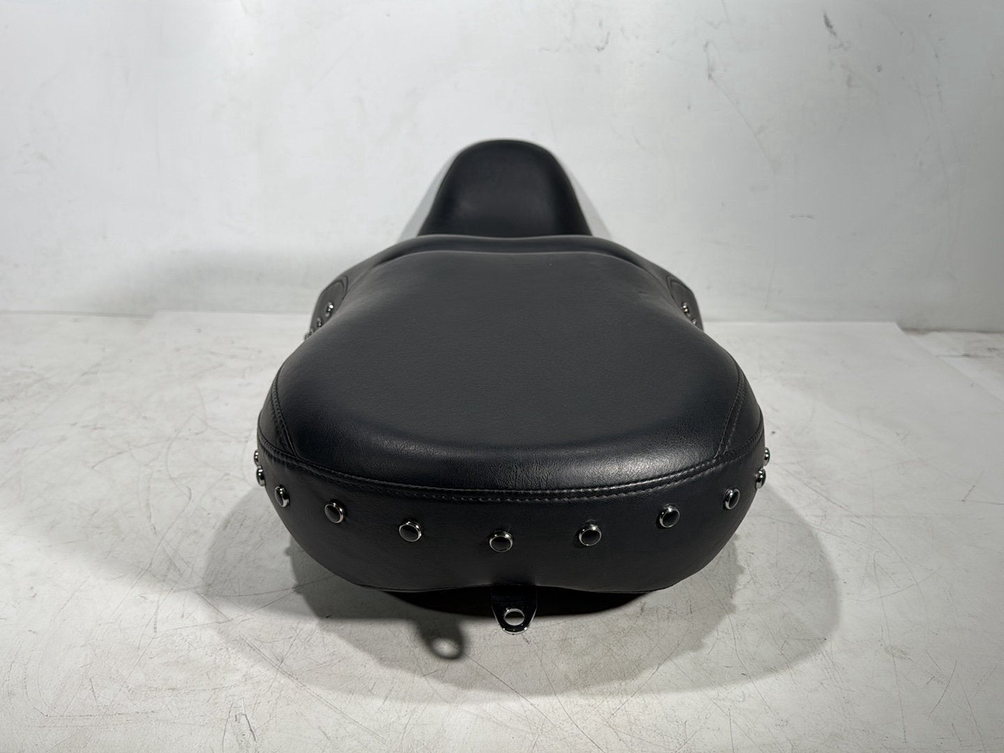 2016 Harley Road King Touring FLHR OEM Passenger Rider Driver Seat Saddle