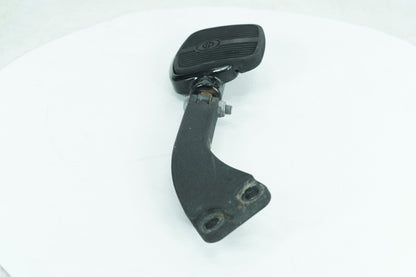 2007 - 2017 Harley-Davidson Dyna Fat Bob Rear Passenger 1 Foot Peg Step Rest 49224-06A