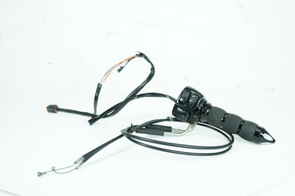 1999 - 2006 Harley-Davidson Dyna Wide Glide Right Engine Start Kill Switches Controls 71684-06A