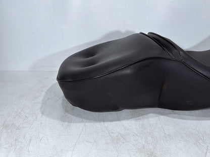 1999 - 2006 Harley-Davidson Touring Electra Glide Classic Passenger Rider Driver Seat Saddle 51704-05