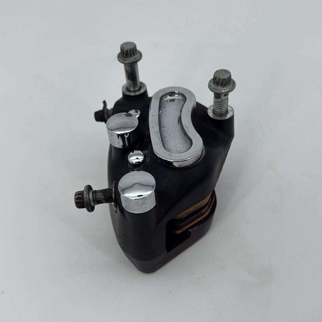 2007 - 2012 Harley-Davidson Touring Street Glide Front Right 1 Brake Caliper 44023-00C