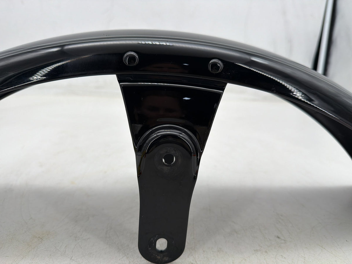 2006 Harley Softail Deuce FXSTDI OEM Front Wheel Fender Shell Panel