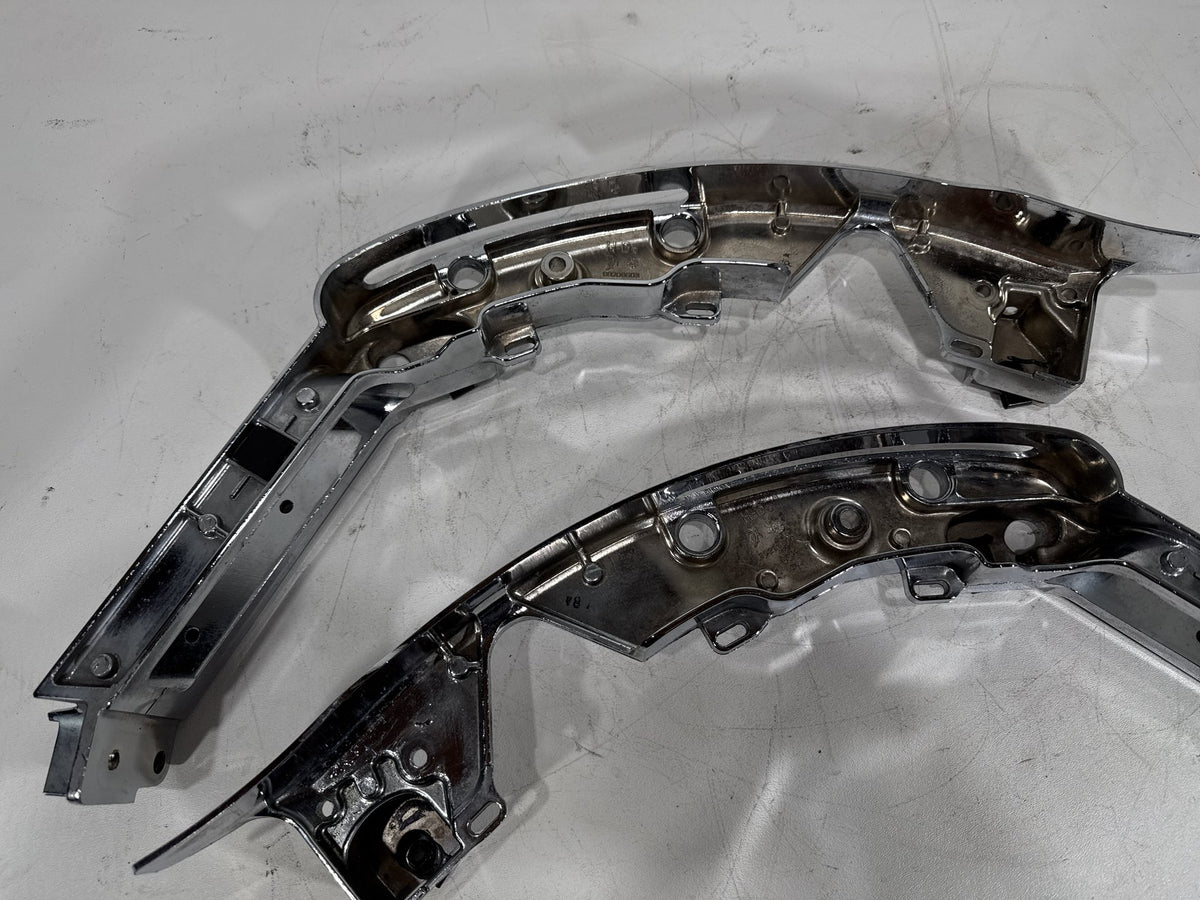 14 Harley Electra Touring Ultra OEM Left Right Saddlebag Fender Struts Brackets