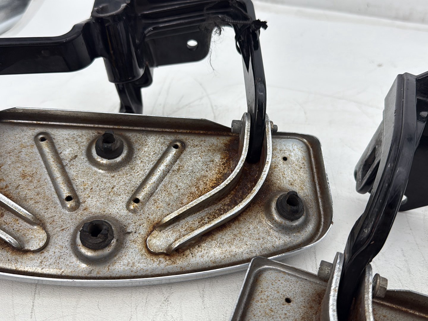 2005 Harley Heritage Softail Classic OEM Left Right Driver Floorboard Foot Rest