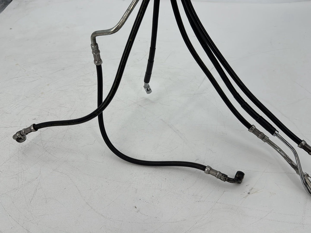 2008 - 2016 Harley-Davidson Touring Electra Glide Ultra Front Brake Hose Line Pipe ABS 41800009