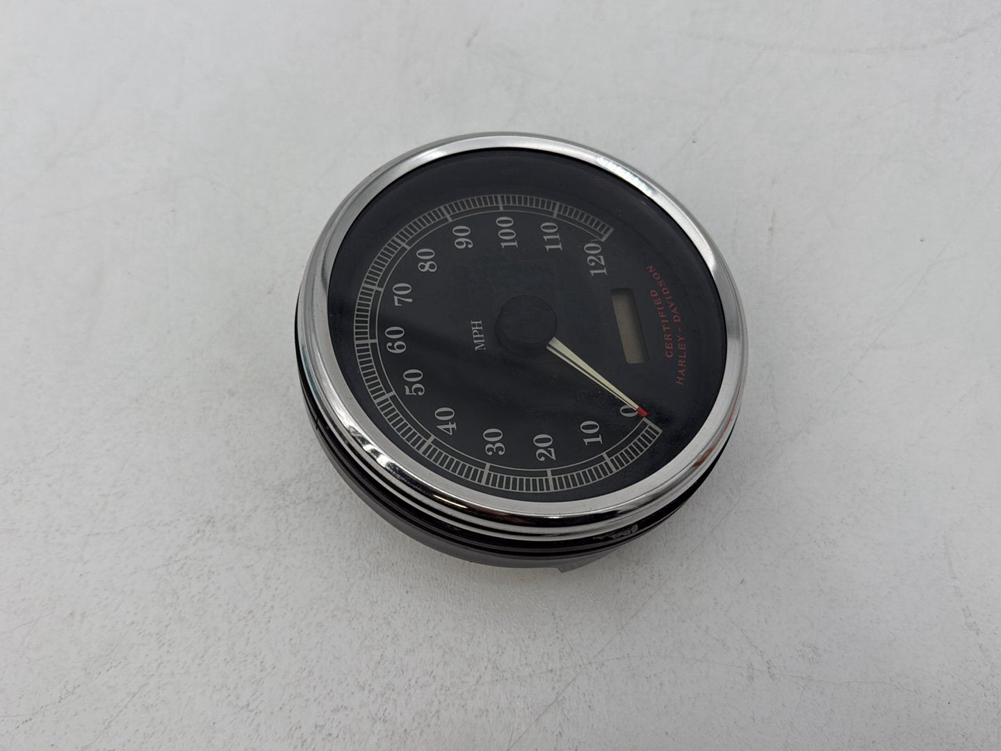 Harley-Davidson Misc  Speedo Speedometer Gauge Cluster 67033-99A